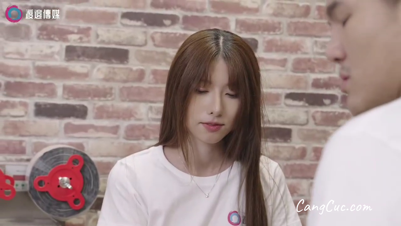 [JVID] Saki_纱季 – 對想惡搞奧客的貧乳妹妹強制插入懲罰